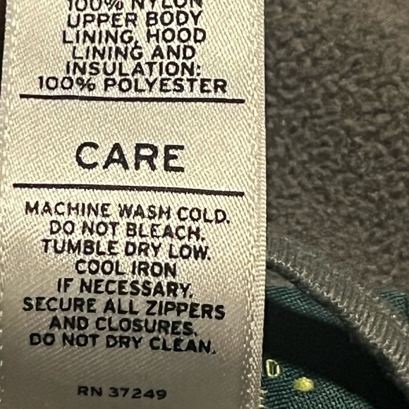 REI Hooded Boys Winter Jacket Sz M (10-12) - Picture 8 of 9